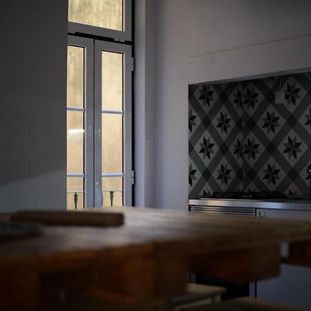 The Blue House - Saint Pauls Apartment Lisbon Bagian luar foto