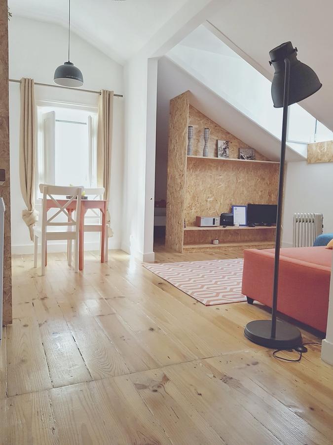 The Blue House - Saint Pauls Apartment Lisbon Bagian luar foto